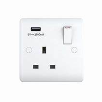 SOCKET L-white single socket usb