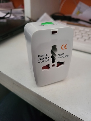 Charger travel universal adaptor 15w